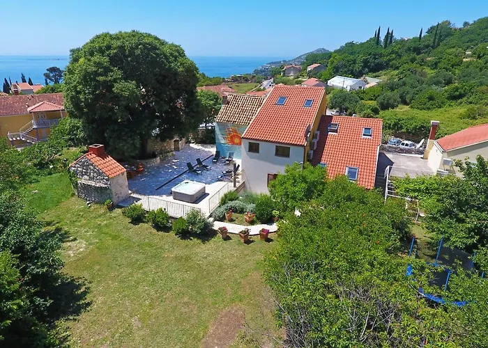 Holiday Home Ana'S Paradise